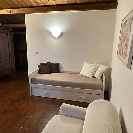 Relais Corte Bercelli Валеджо-суль-Мінчо Екстер'єр фото
